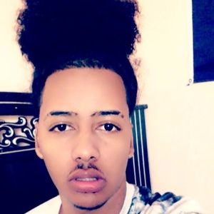 Meet your Posher, Iva